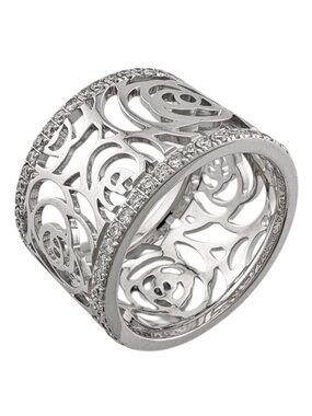 Chanel Camellia Ring 18k Gold Diamond